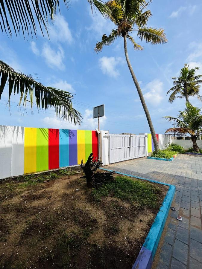 Chameleon Beach Resort, Cherai Kochi Exterior photo